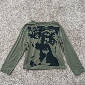 graphic boat neck top